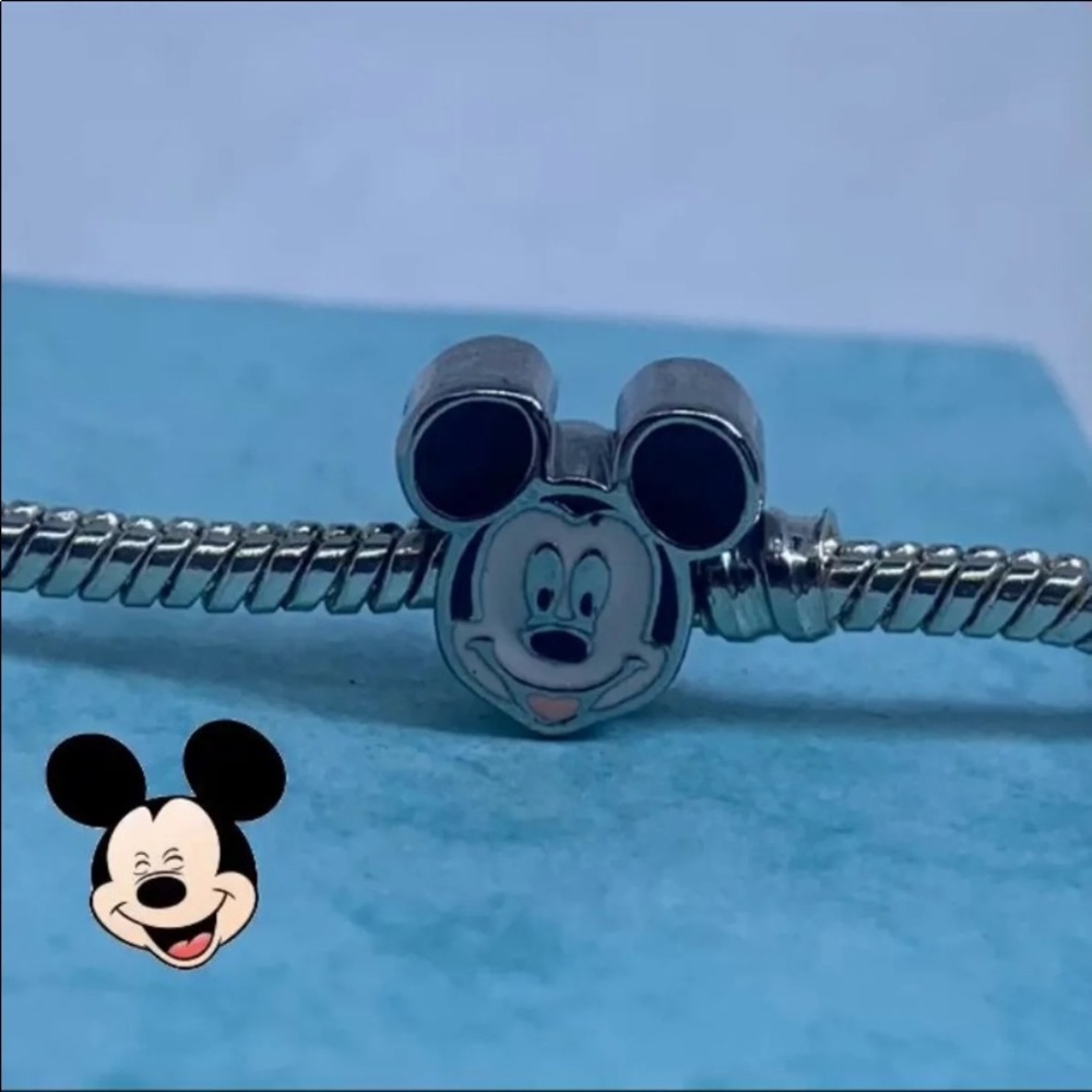 Mickey Mouse smiley face laughing european charm